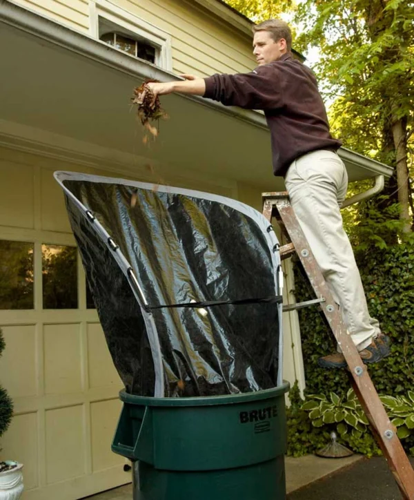 Foldable Leaf Collector and Bag for Garden Cleanup